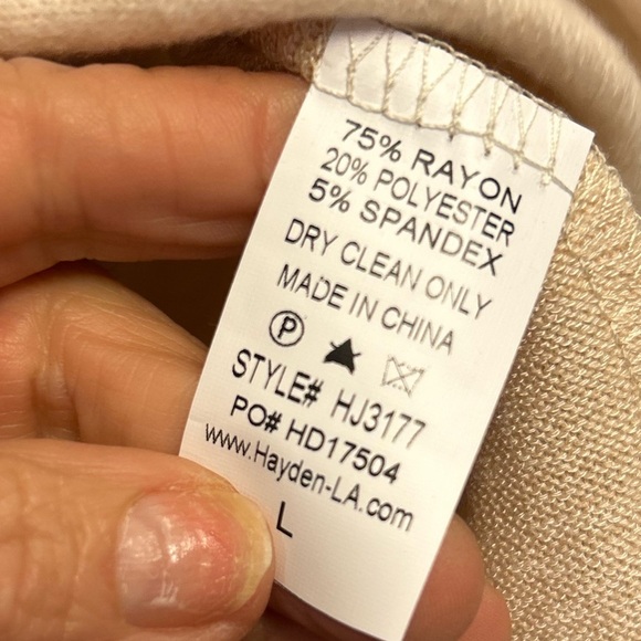 HAYDEN LOS ANGELES crew neck KNIT LONG SLEEVE LIGHT SWEATER L soft - Picture 6 of 6